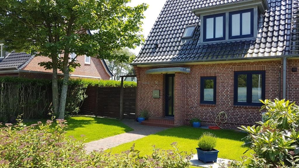 Geschmackvoll Eingerichtete Ferienwohnung Fuer 2 Personen, Verspricht Entspannung Pur. เวสเทอร์แลนด์ ภายนอก รูปภาพ